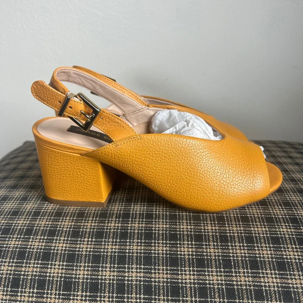 Jorge Bischoff Pebbled Leather Slingback Block Heel Sandal Size 4 Mustard Yellow